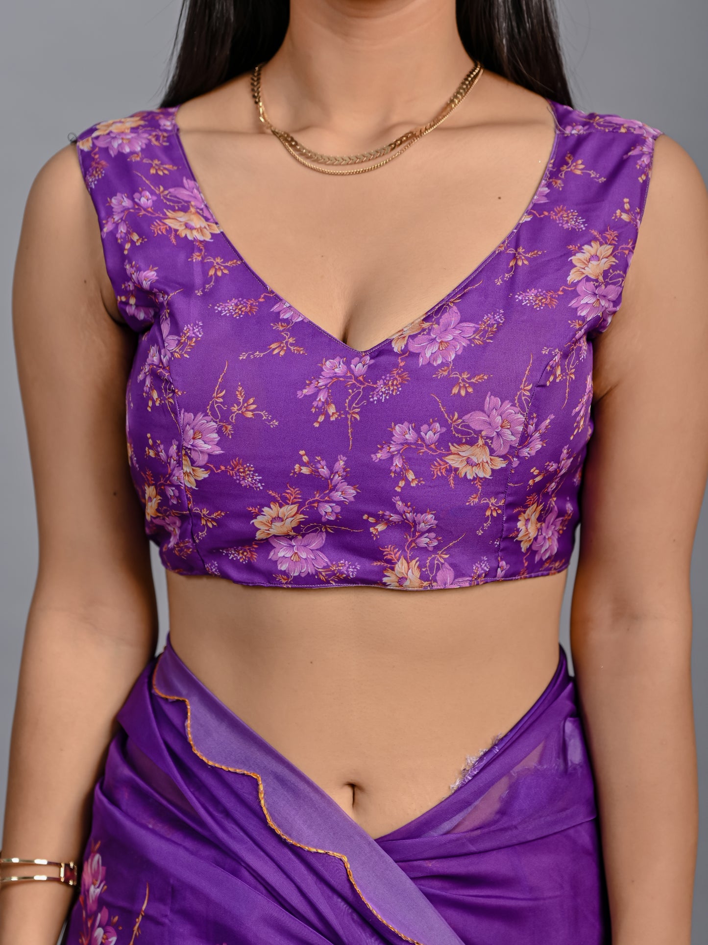 Floral Teby Organza Saree with Sequin-Embellished Scalloped Borders