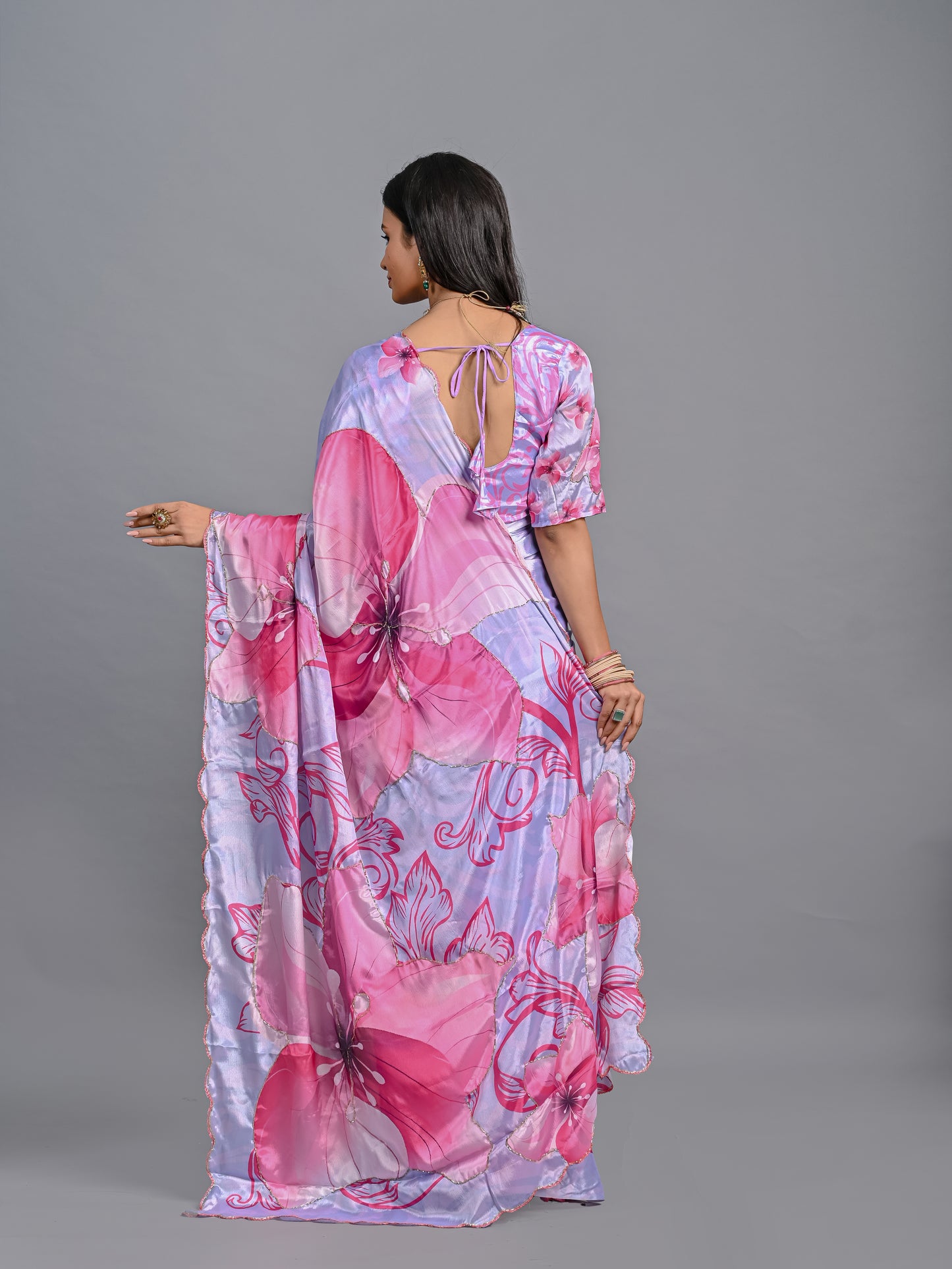 Elegant Pink Floral Designer Poli Chinon Saree with Blouse Piece