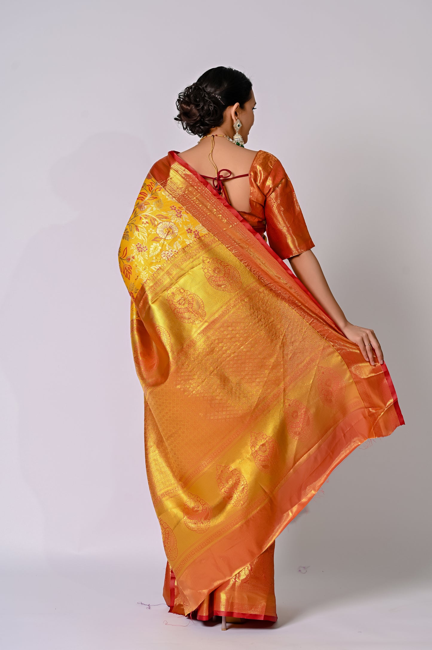 Golden Sunfire Banarasi Jaquard Silk Saree
